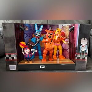 Five Nights at Freddy’s 2 -Stage Popcorn Bucket New